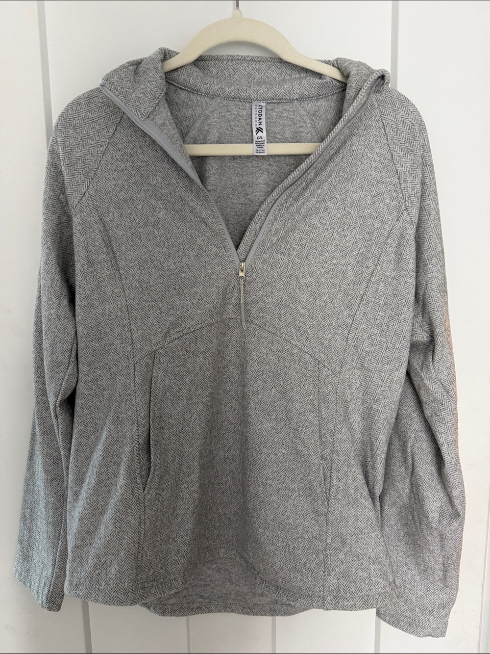 Kyodan Light Gray Half-Zip Hooded Pullover